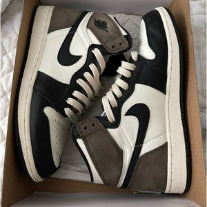 Air Jordan 1 Mocha